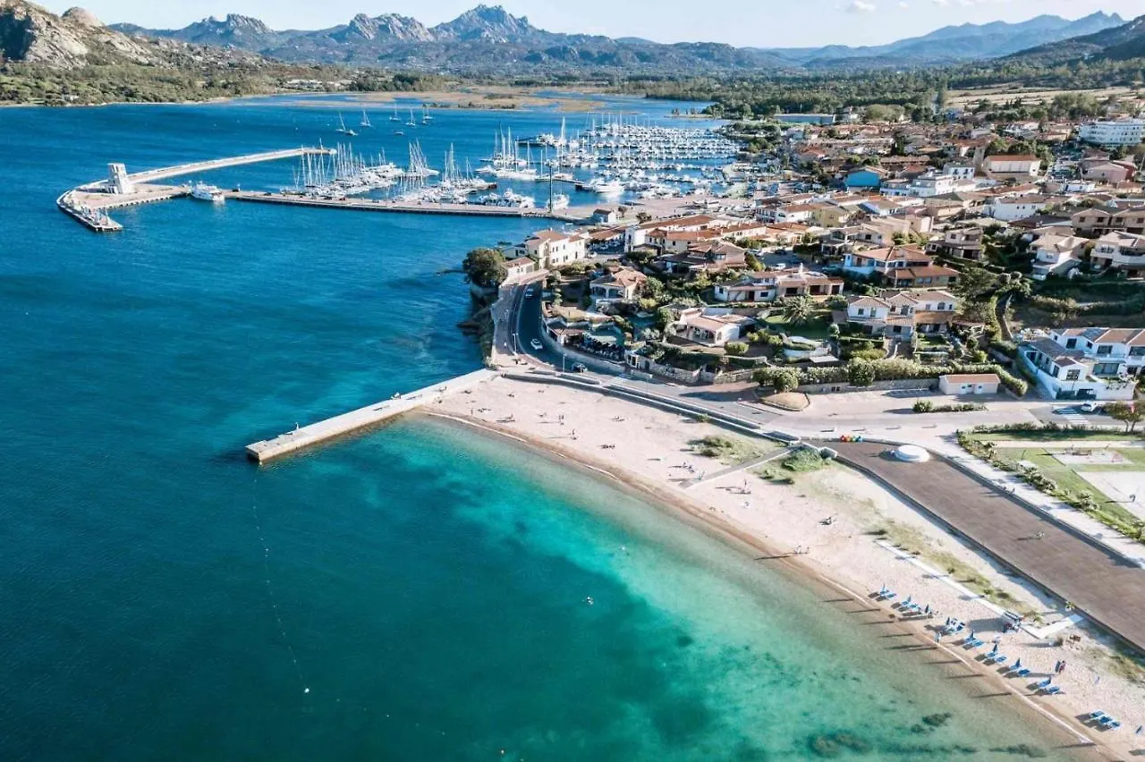 Sardinia Family Villas - Cannigione Beach Apartments