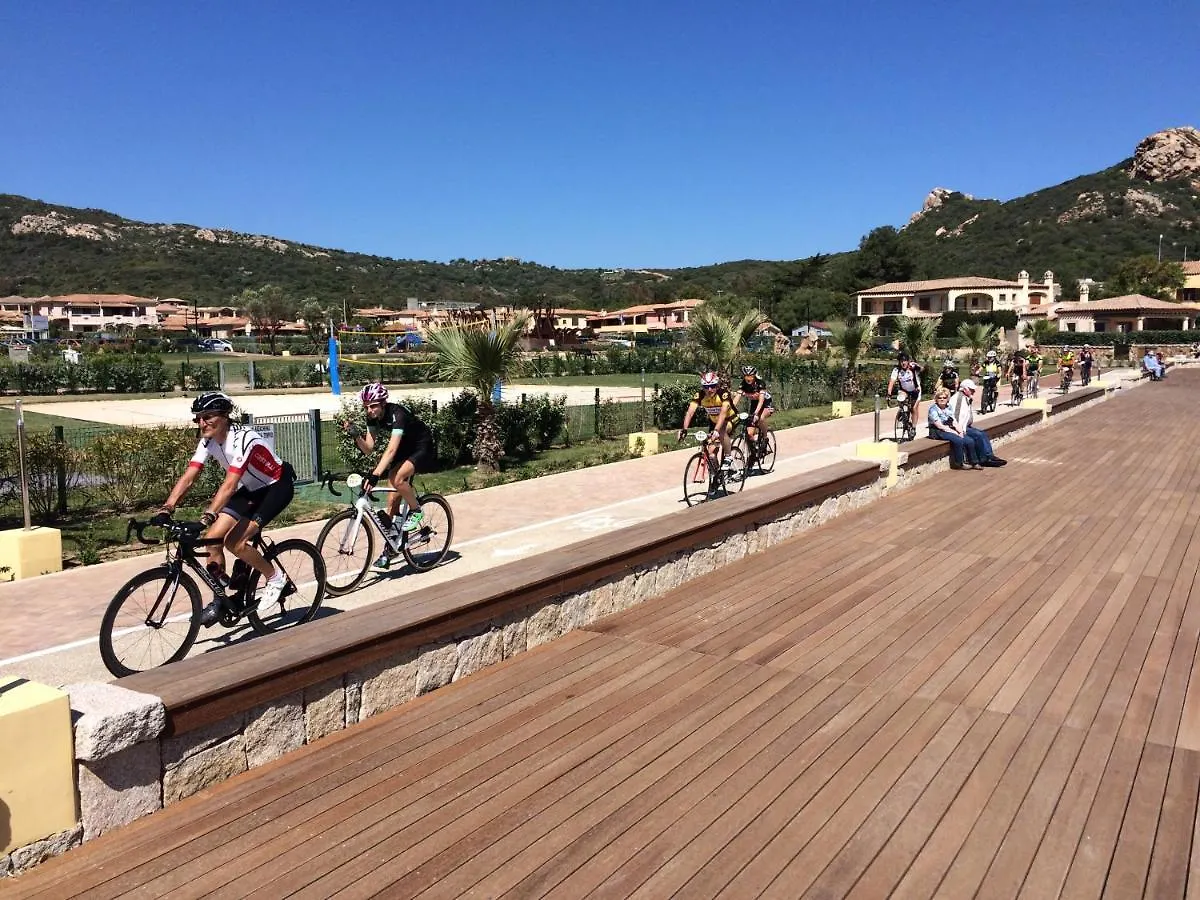Sardinia Family Villas - Cannigione Beach Apartments
