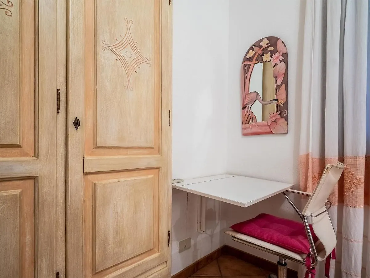 Sardinia Family Villas - Cannigione Beach Apartments