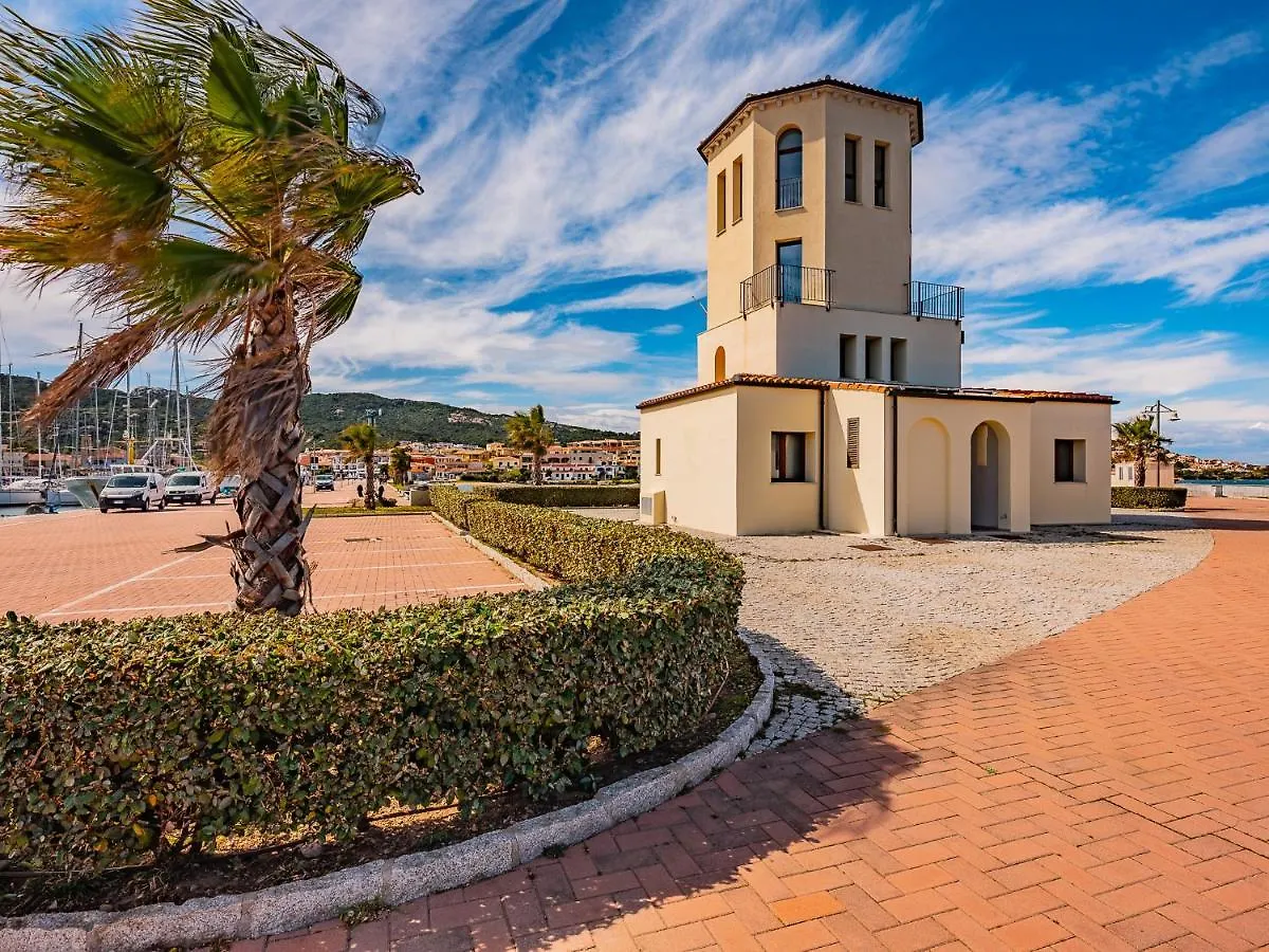 Sardinia Family Villas - Cannigione Beach Apartments