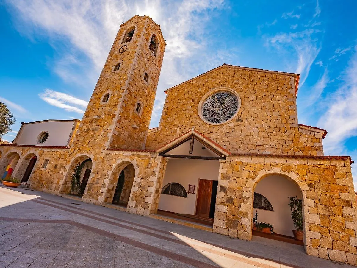 Sardinia Family Villas - Cannigione Beach Apartments Italie