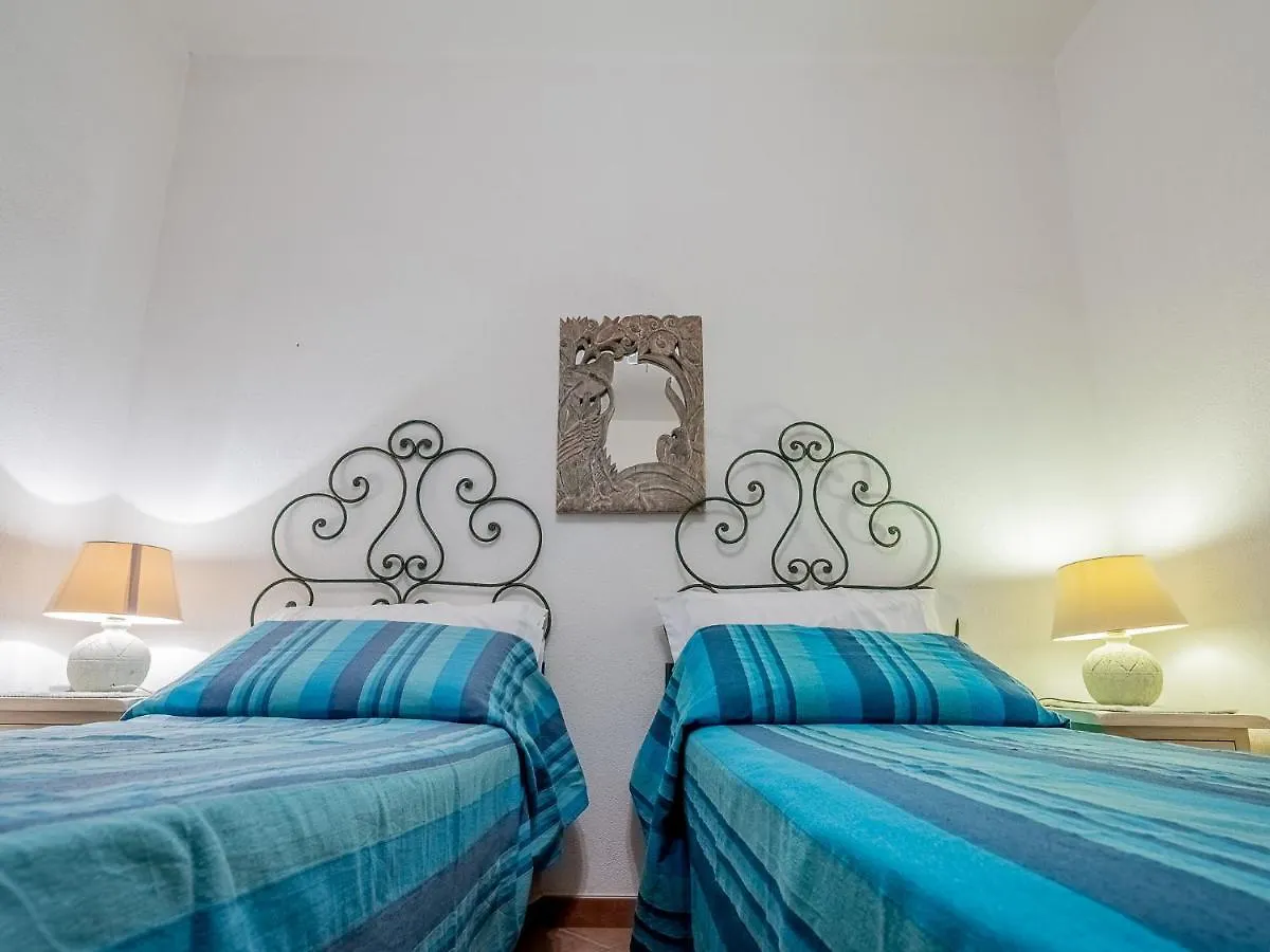 Sardinia Family Villas - Cannigione Beach Apartments