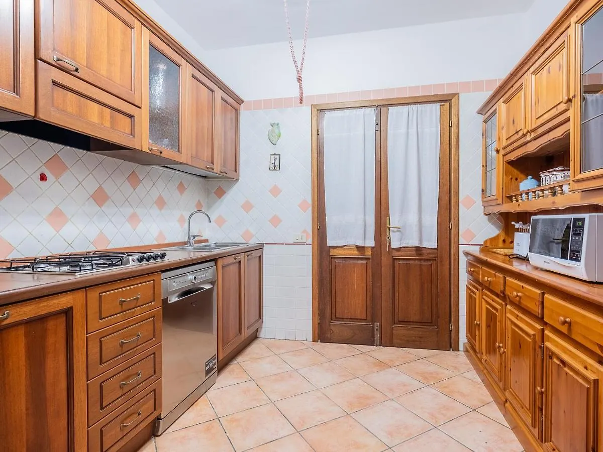 Sardinia Family Villas - Cannigione Beach Apartments