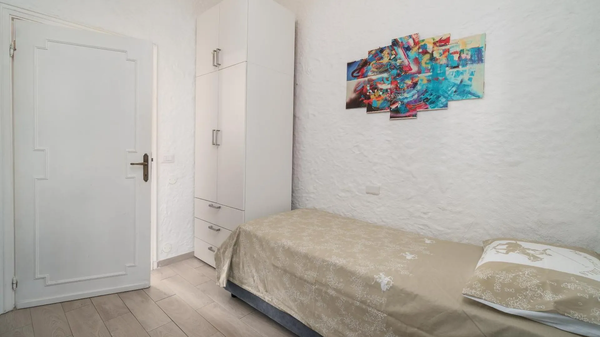 Sardinia Family Villas - Cannigione Beach Apartments