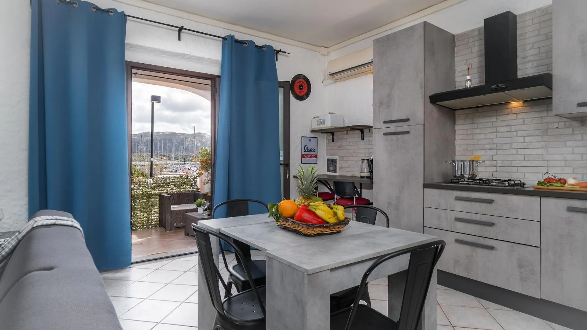 Sardinia Family Villas - Cannigione Beach Apartments