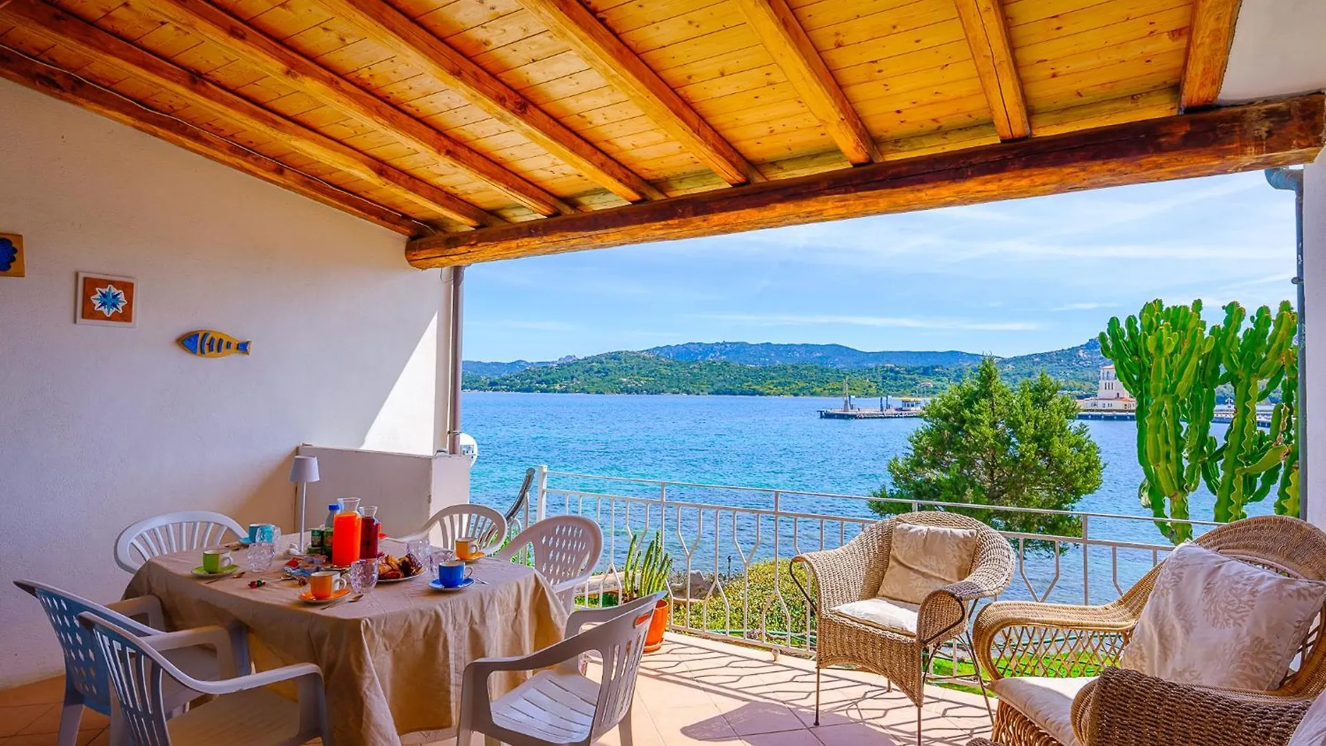 Sardinia Family Villas - Cannigione Beach Apartments